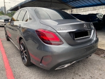 2019 梅赛德斯 - 奔驰C级C300 2.0 AMG 66K KM 保修期内提供全面服务