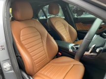 2019 梅赛德斯 - 奔驰C级C300 2.0 AMG 66K KM 保修期内提供全面服务