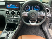 2019 梅赛德斯 - 奔驰C级C300 2.0 AMG 66K KM 保修期内提供全面服务