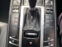 2014 PORSCHE MACAN 2.0(A) berdaftar 2019 Jaminan Percuma Kamera P/Boot