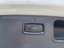 2014 PORSCHE MACAN 2.0(A) berdaftar 2019 Jaminan Percuma Kamera P/Boot