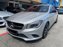 2015 MERCEDES-BENZ CLA 200 1.6(一个) CBU 80K M FSR 免费 2 年保修