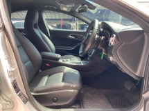 2015 MERCEDES-BENZ CLA 200 1.6(一个) CBU 80K M FSR 免费 2 年保修
