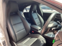2015 MERCEDES-BENZ CLA 200 1.6(一个) CBU 80K M FSR 免费 2 年保修