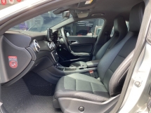 2015 MERCEDES-BENZ CLA 200 1.6(一个) CBU 80K M FSR 免费 2 年保修