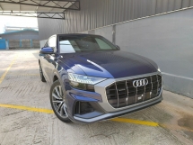 2020 AUDI Q8 3.0L TFSi S.Line (Petrol) Genuine Mileage. U.K AUDI Approved Pre-Owned. Q7 RS Q8 Cayenne Sport Vogue