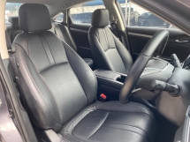 2018 本田思域 1.8 S 17K KM 全方位服务皮革座椅靠背摄像头