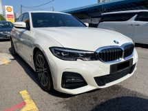2019 BMW 3 SIRI 330I M-SPORT Reg 2020 U/Waranti2025 Perkhidmatan Penuh