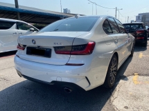 2019 宝马 3 330I 系列 M-SPORT 注册 2020 全面服务 U/保修2025
