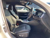 2019 宝马 3 330I 系列 M-SPORT 注册 2020 全面服务 U/保修2025
