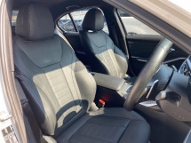 2019 宝马 3 330I 系列 M-SPORT 注册 2020 全面服务 U/保修2025