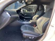 2019 宝马 3 330I 系列 M-SPORT 注册 2020 全面服务 U/保修2025