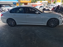 2019 宝马 3 系列 2019/20 宝马 330i M-运动 2.0 (一个) G20 CKD UW 至 01/2025
