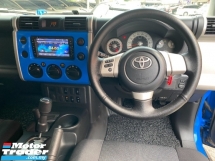 2012 TOYOTA FJ CRUISER 4.0 (A) berdaftar 2017 Langkah Sisi Kamera Songsang 