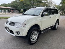 2013 MITSUBISHI PAJERO SPORT 2.5 (A) VGT 4x4 1 Owner Only Paddle Shift