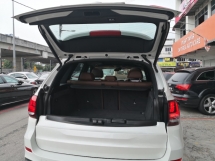 2018 BMW X5 40e Hybrid 制造年份 2018 仅完成 67,000 公里全方位服务 AUTO BAVARIA 电池保修 2024