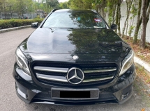 2015 MERCEDES-BENZ GLA 250 SUPER NICE CONDITION ONE OWNER ONLY 9XK MILEAG