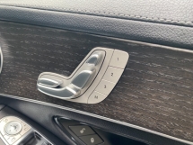 2020 MERCEDES-BENZ GLC 200 2.0 (一个) CKD 整容 64K KM F/服务 UW2024