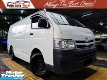 2011 TOYOTA HIACE 2.5 FACELIFT