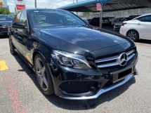 2018 梅赛德斯 - 奔驰C级C250 2.0 (一个) AMG CKD Panaromic 车顶电动后备箱 