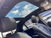 2018 梅赛德斯 - 奔驰C级C250 2.0 (一个) AMG CKD Panaromic 车顶电动后备箱 
