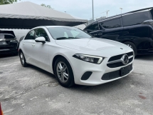 2019 MERCEDES-BENZ A-CLASS A180 Hatchback SPORT /JAPAN SPEC /BSM /REVERSE CAM