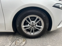 2019 MERCEDES-BENZ A-CLASS A180 Hatchback SPORT /JAPAN SPEC /BSM /REVERSE CAM