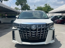 2022 TOYOTA ALPHARD 2.5 SC /3BA /3 EYE HEADLIGHT /SUNROOF /PILOT SEATS