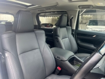 2022 TOYOTA ALPHARD 2.5 SC /3BA /3 EYE HEADLIGHT /SUNROOF /PILOT SEATS