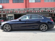 2020 梅赛德斯-奔驰 C 级 C200 AMG W205 全新改款年份 2020 千 45000 km 全方位服务循环保修至 11 月 2024