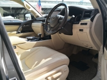2017 LEXUS LX570 CBU LEXUS IMPORTED BAHARU JEPUN Buatan Tahun 2017 VVIP batu 45k km sahaja Full Service Lexus Malaysia
