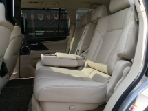 2017 LEXUS LX570 CBU LEXUS IMPORTED BAHARU JEPUN Buatan Tahun 2017 VVIP batu 45k km sahaja Full Service Lexus Malaysia