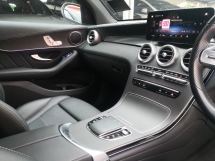 2021 MERCEDES-BENZ GLC-CLASS GLC200 2.0 AMG Line Turbo TAHUN DIBUAT 2021 NEW FACELIFT Mil 15k km Only Hap Seng Star Warranty Sep2025