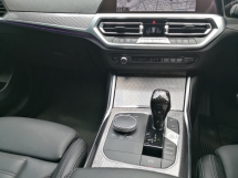 2020 宝马 3 宝马 330i 系列 2.0 M Sport 驾驶辅助里程已完成 19000 公里仅 258BHP 保修 AUTO BAVARIA 至 2025