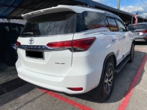 2017 TOYOTA FORTUNER 2.7 (A) SRZ Reg 2018 Kamera But Kuasa Langkah Sisi 