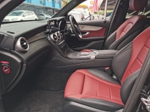 2021 梅赛德斯-奔驰 GLC 梅赛德斯-奔驰 GLC300 2.0 AMG LINE 50K KM 保修期至 2025