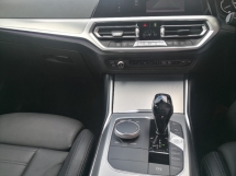 2020 宝马 3 320i G20 SPORT 系列 制造年份 2020 千 44000 km 仅提供全方位服务 INGRESS 保修 2025