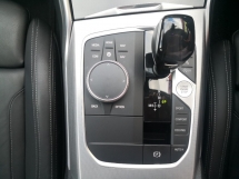 2020 宝马 3 320i G20 SPORT 系列 制造年份 2020 千 44000 km 仅提供全方位服务 INGRESS 保修 2025