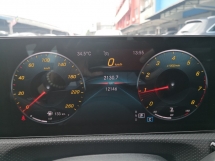 2022 梅赛德斯-奔驰 A 级 A200 Progressive Line 轿车 制造年份 2022 千 12000 仅公里 与新车 MBM 保修至 2026