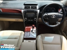 2014 TOYOTA CAMRY 2.0 E Tahun Dibuat 2014 Perbatuan Tulen 127k km Memproses 2k