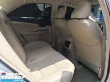 2014 TOYOTA CAMRY 2.0 E Tahun Dibuat 2014 Perbatuan Tulen 127k km Memproses 2k