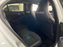 2018 Mercedes Benz GLA 250 AMG CBU Facelift REG 2019 59K KM Perkhidmatan Penuh