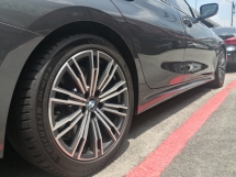 2021 宝马 3 SERIES 330i M SPORT 年份制造 2021 G20 新车型 行驶里程 33,000 公里 天祥全方位服务 保修至四月 2026
