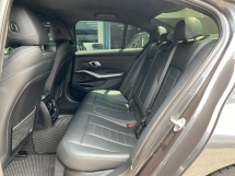 2020 宝马 3 330I 系列 M-SPORT 19K KM 保修期内提供全面服务 25