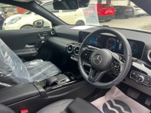 2020 MERCEDES-BENZ A180 1.3 SPORT SEDAN /ELECTRIC MEMORY SEATS /BSM /UNREG