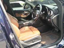 2021 梅赛德斯-奔驰 GLC 级 GLC200 AMG 系列 制造年份 2021 CKD 全方位服务 HAP SENG 54k 公里保修期内 8.2025 不错 没有 2828