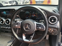 2021 梅赛德斯-奔驰 GLC 级 GLC200 AMG 系列 制造年份 2021 CKD 全方位服务 HAP SENG 54k 公里保修期内 8.2025 不错 没有 2828