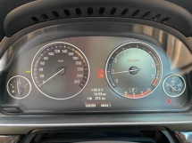 2013 BMW 5 SIRI 520I CBU Jepun Spec Reg 2017 Cam Tanpa Kunci Bumbung Matahari