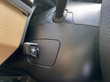 2013 BMW 5 SIRI 520I CBU Jepun Spec Reg 2017 Cam Tanpa Kunci Bumbung Matahari