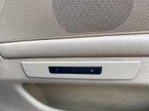 2013 BMW 5 SIRI 520I CBU Jepun Spec Reg 2017 Cam Tanpa Kunci Bumbung Matahari